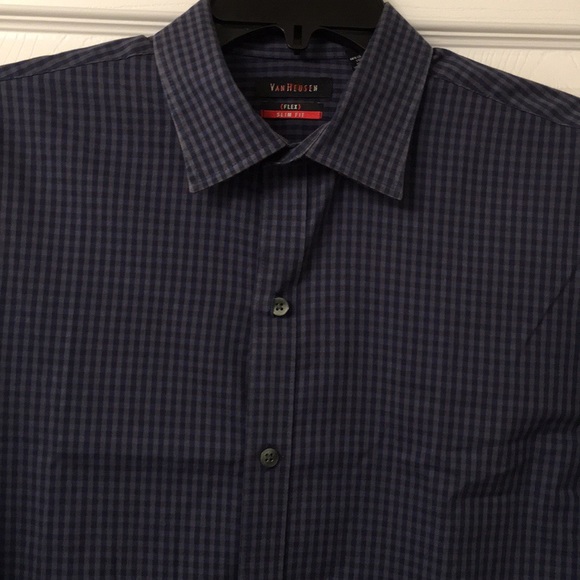 NWOT Van Heusen Gray Stripe/ Plaid Long Sleeves - Picture 3 of 8